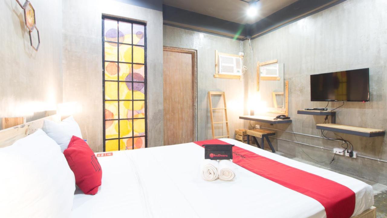 Reddoorz Plus @ Taft North Mandurriao Iloilo Exterior foto